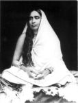 330px-Holy_mother_sarada.jpg